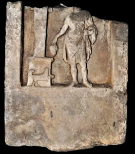 Grabstele d. Exakestas, Sohn v. Damoteles, der d. auf ihn zustürmenden Spitz eine Traube reicht, 2. Hälfte d. 2. Jh. v. Chr., Fundort Ephesus
© Ephesus-Museum, Izmir
